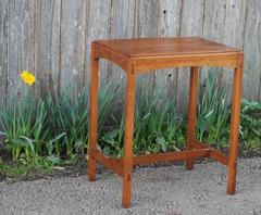 Limbert lamp  or console table with arched rails and pinned thru tenons, signed with brand